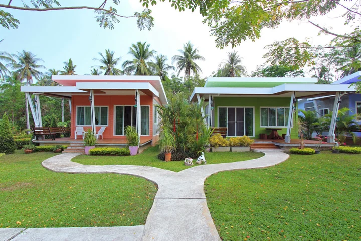 Тхаланг: Maikhao Home Garden Bungalow
