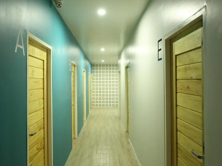 Кату: Lupta Hostel Patong Hideaway