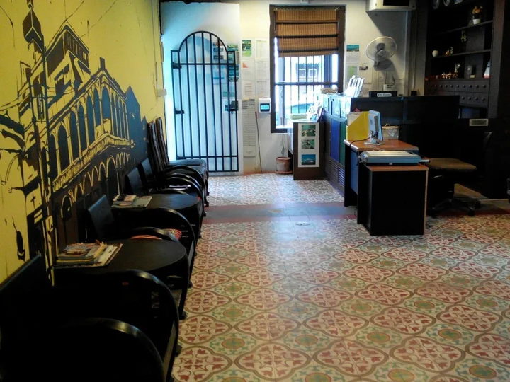 Муанг: Sunny Hostel Phuket