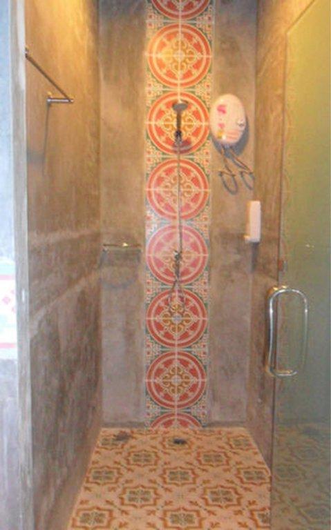 Муанг: Sunny Hostel Phuket