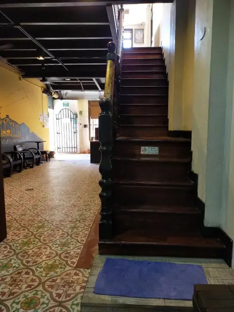 Муанг: Sunny Hostel Phuket