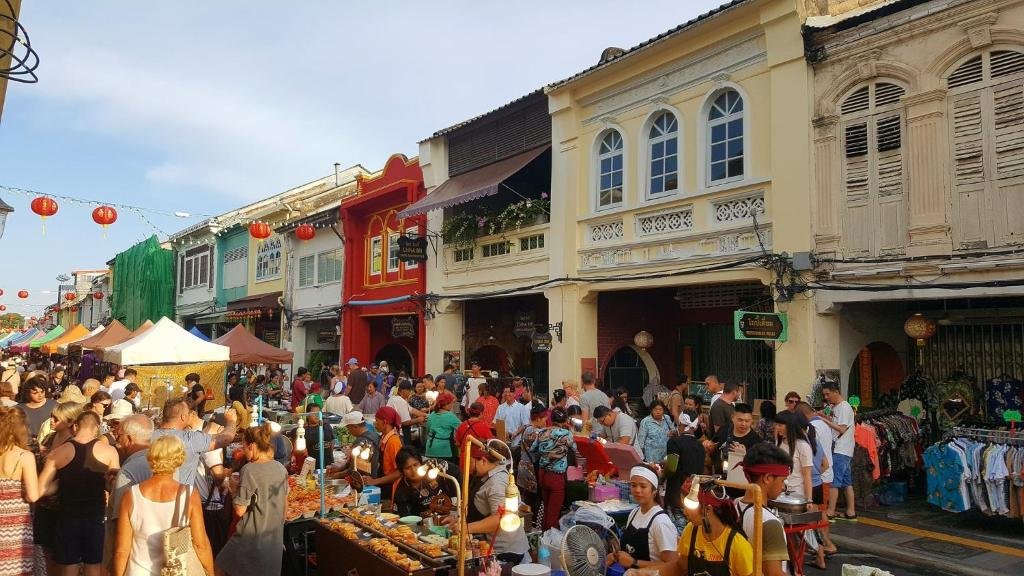 Муанг: Sunny Hostel Phuket