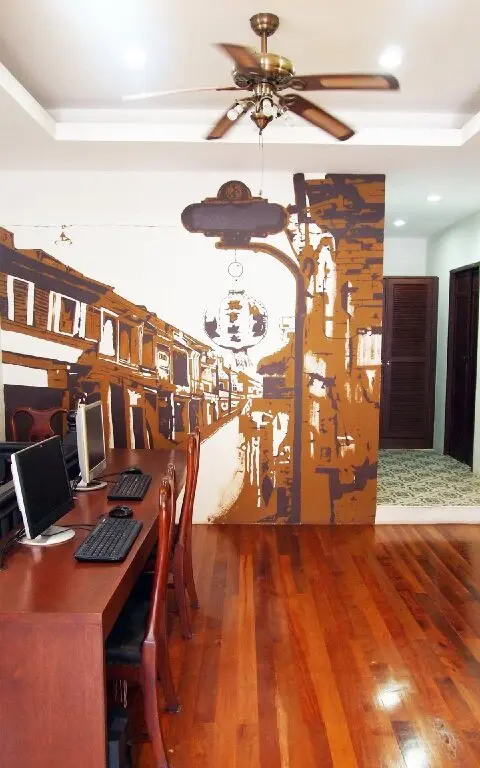 Муанг: Sunny Hostel Phuket