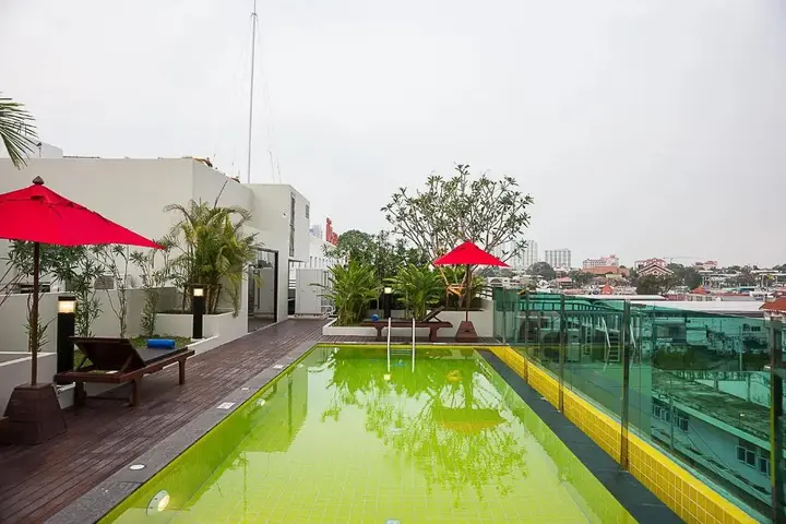 Паттайя: Sunshine Hip Hotel