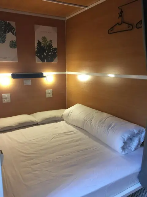 Бангкок: VX The Fifty - Hostel