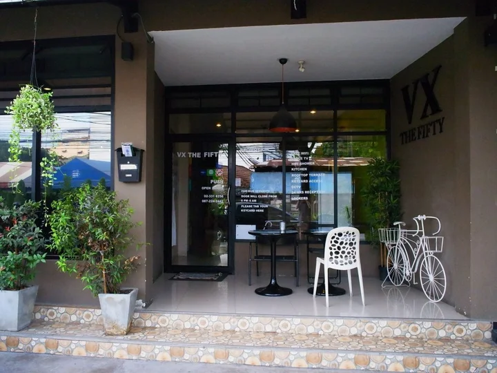 Бангкок: VX The Fifty - Hostel