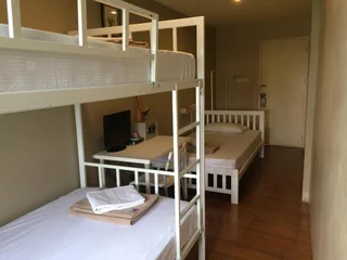 Бангкок: VX The Fifty - Hostel