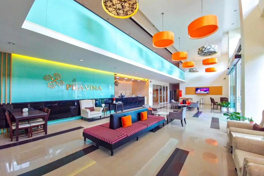 Районг: Phavina Hotel Rayong