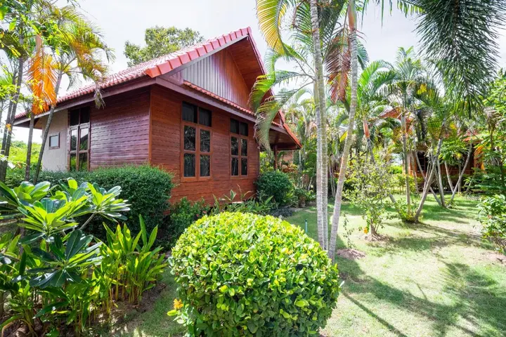 Банг-Саре: Bang Saray Village Resort