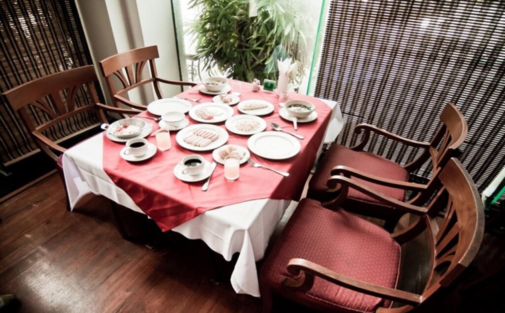 Варин-Чамрап: Laithong Hotel