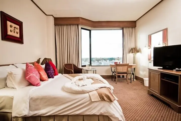 Варин-Чамрап: Laithong Hotel