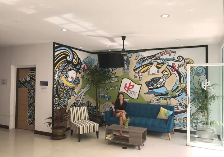 Кату: Bedbox Guesthouse & Hostel
