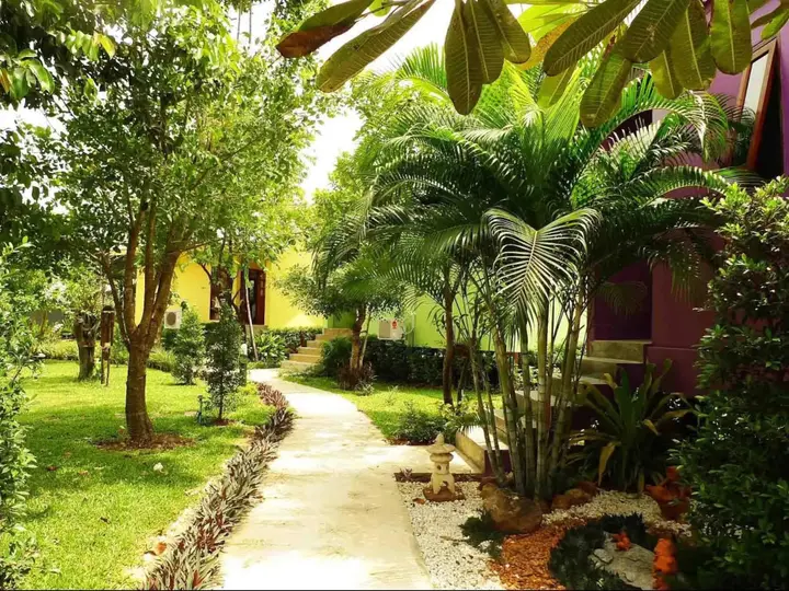 Дем Банг Нанг Буат: Doem Bang Villa Supanburi