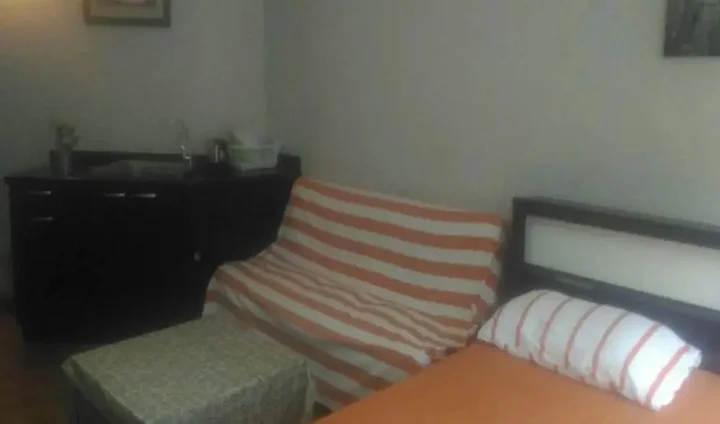 Нонтхабури: Room-dmk Don Mueang Airport Guest House