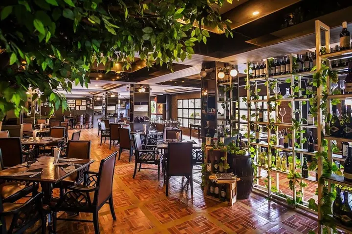Лопбури: Lopburi Inn