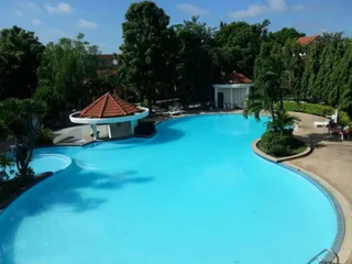 Лопбури: Lopburi Inn