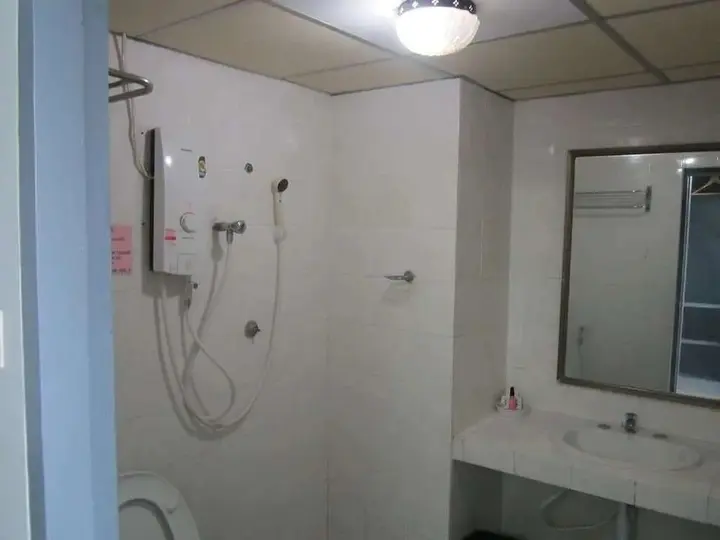 Лопбури: Lopburi Inn