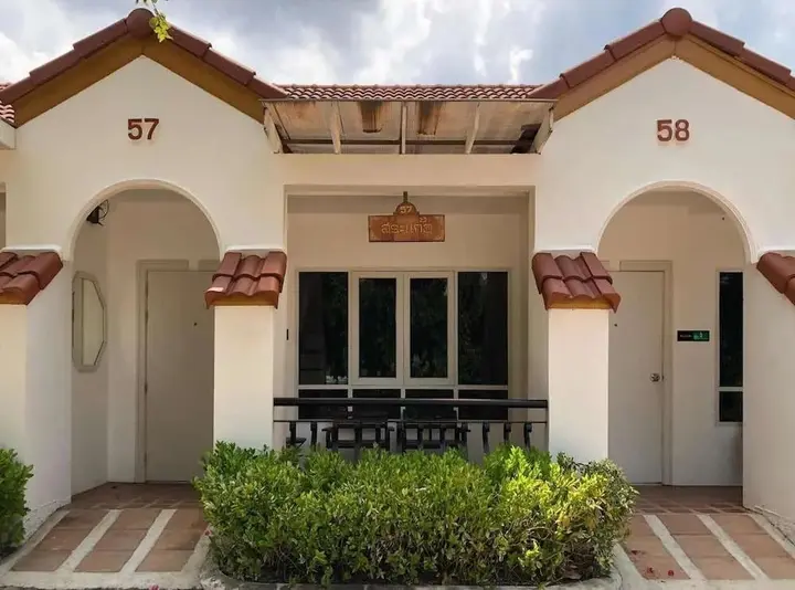 Лопбури: Lopburi Inn