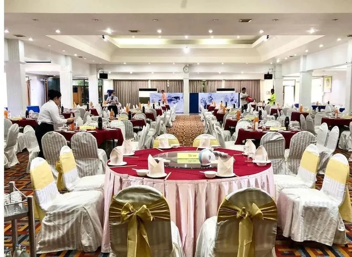 Лопбури: Lopburi Inn