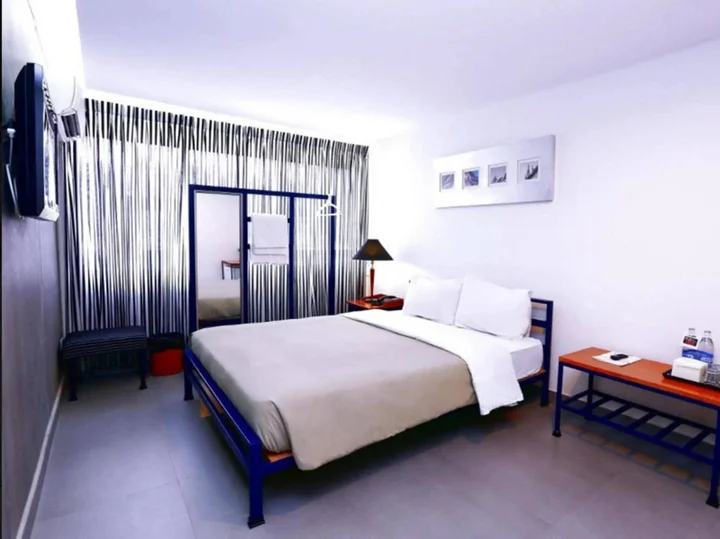 Лопбури: MDR Hotel