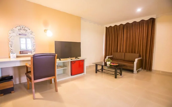 Лопбури: DadD Resort by Lopburi Inn Resort