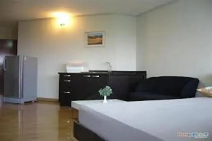 Паккрет: Poppular Palace Don Mueang Bangkok