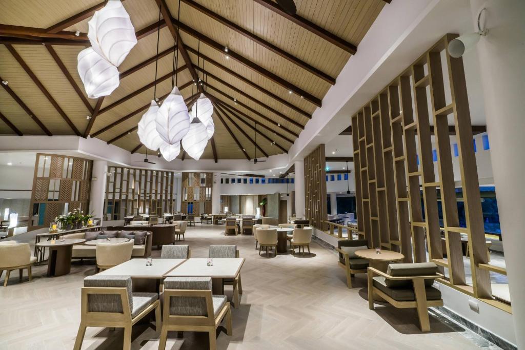 Кату: Phuket Marriott Resort & Spa, Merlin Beach