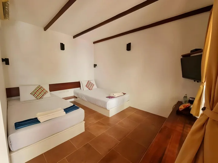 Ампхава: Thanicha Resort Amphawa