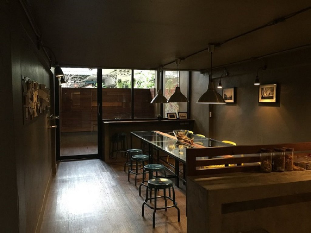 Бангкок: In A Box Hostel
