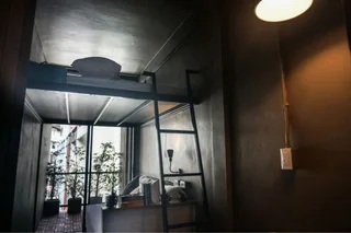 Бангкок: In A Box Hostel