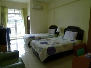 Нонтхабури: Vanlisut Hotel Ngamwongwan
