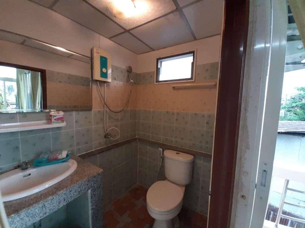Нонтхабури: Vanlisut Hotel Ngamwongwan