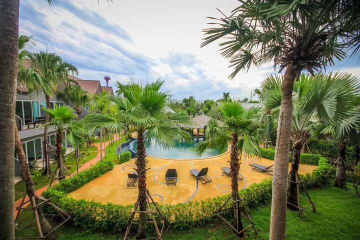 Пхитсанулок: Taman Resort