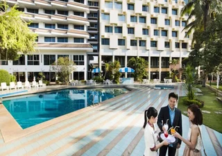 Удонтхани: Charoen Hotel