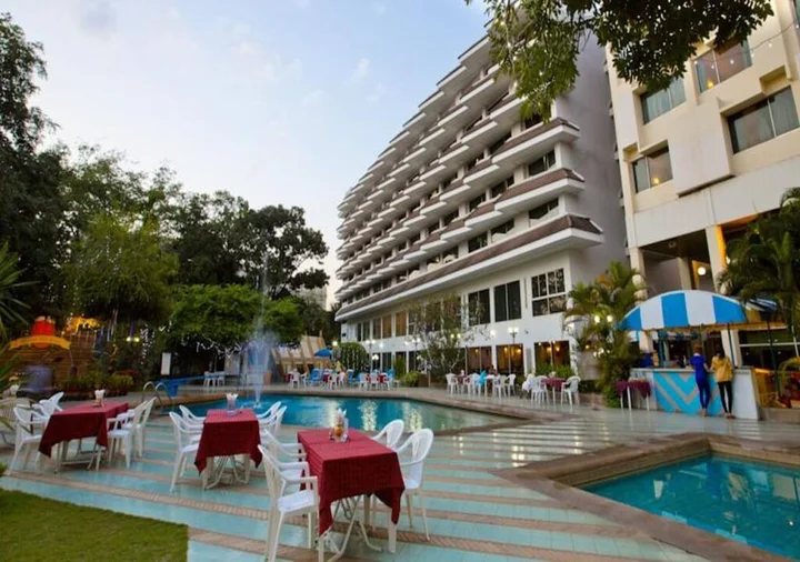 Удонтхани: Charoen Hotel