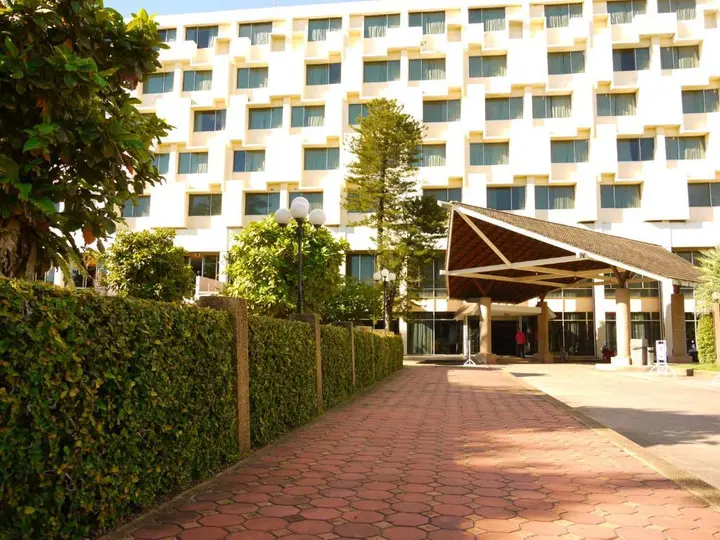 Удонтхани: Charoen Hotel