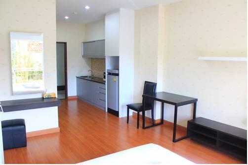 Муанг: The Green Place Condo