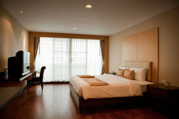 Бангкок: S.M. Grande Residence