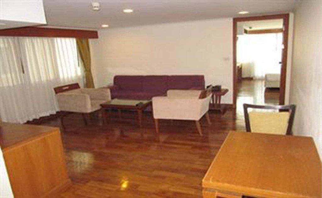 Бангкок: S.M. Grande Residence