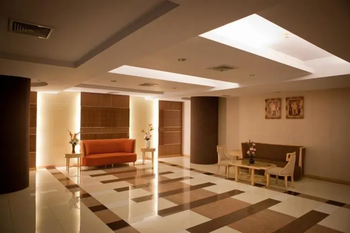 Бангкок: S.M. Grande Residence