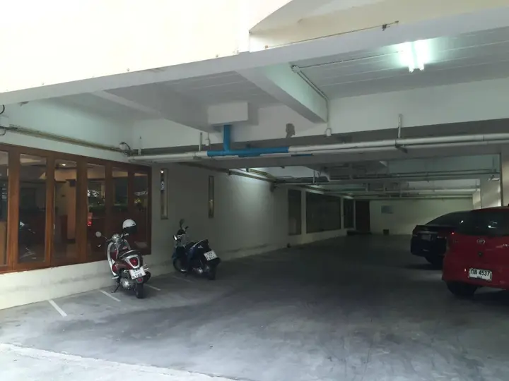 Паттайя: Hong Residence