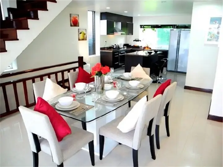Sunrise 3 bedrooms Spacious Apartment — фото 1