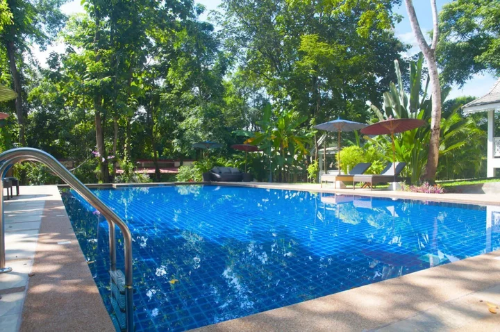 Маерим: Monoceros Resort