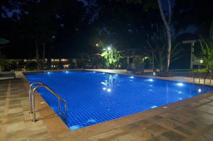 Маерим: Monoceros Resort