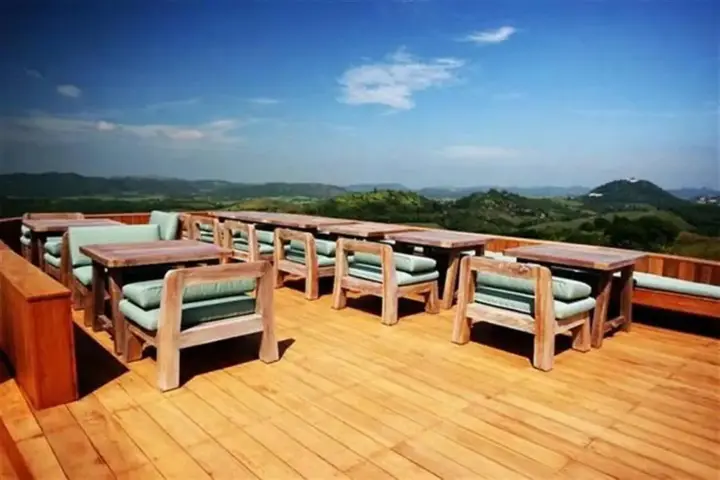 Пак-Чонг: Sala Khaoyai