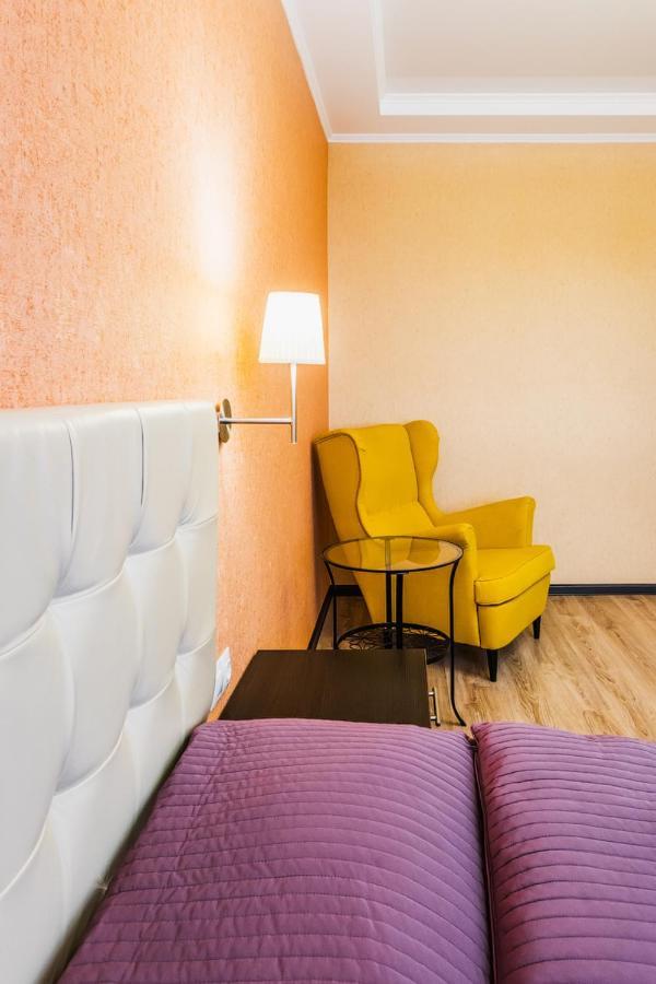 Бузулук: Apartments on Moskovskaya 79