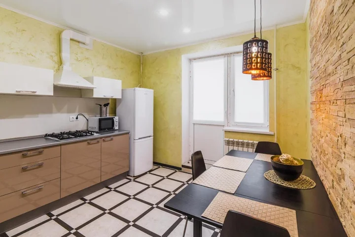 Бузулук: Apartments on Moskovskaya 79