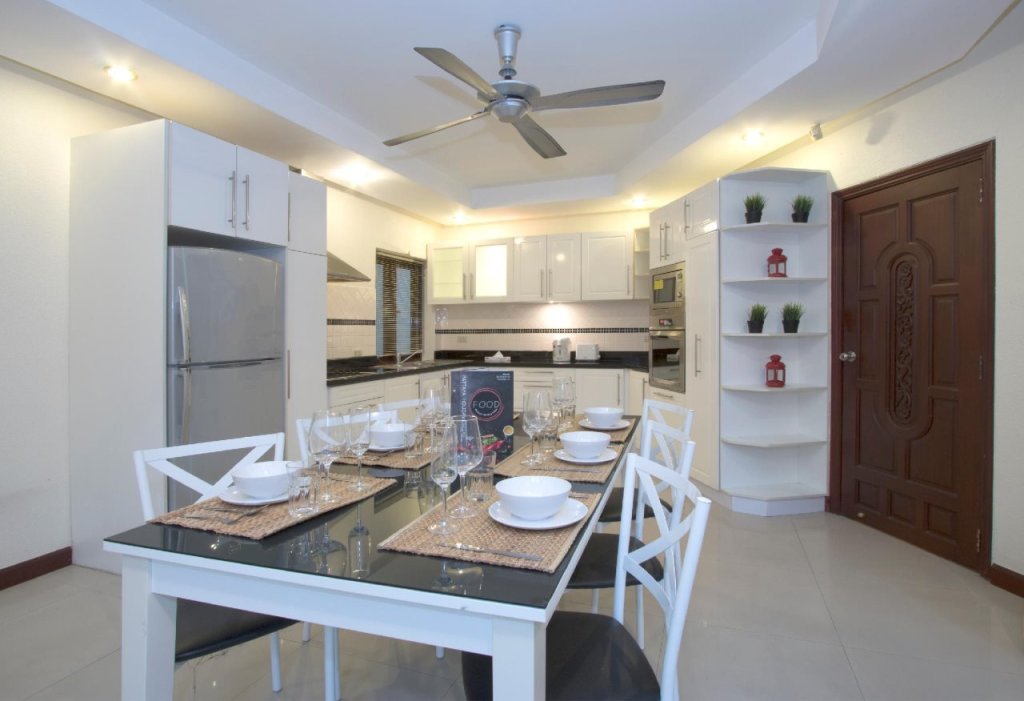 Паттайя: Pattaya Holiday Villas
