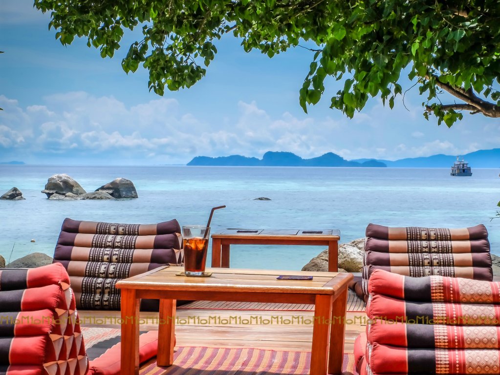 пляж Санрайз: Ten Moons Lipe Resort