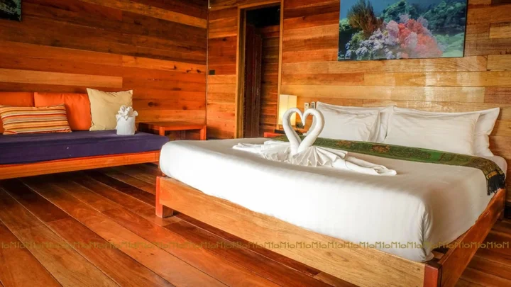 пляж Санрайз: Ten Moons Lipe Resort